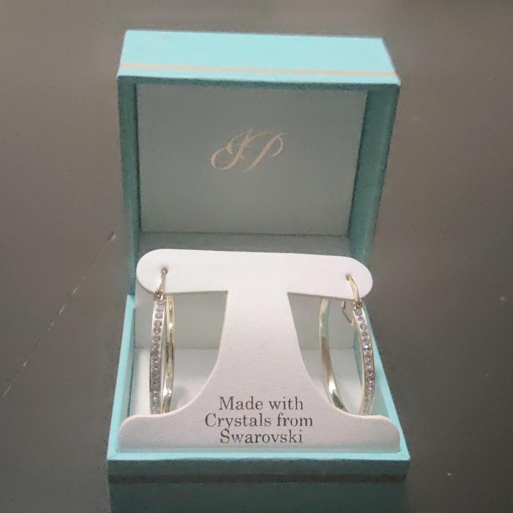 Earnings Made with Crystals from Swarovski